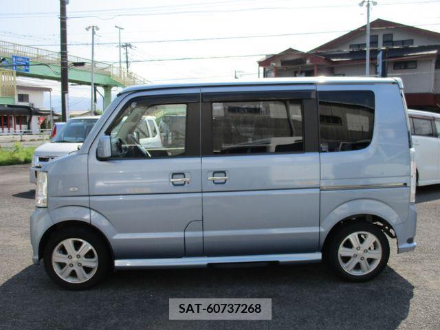 Suzuki EVERY WAGON 2010-12 301782-5