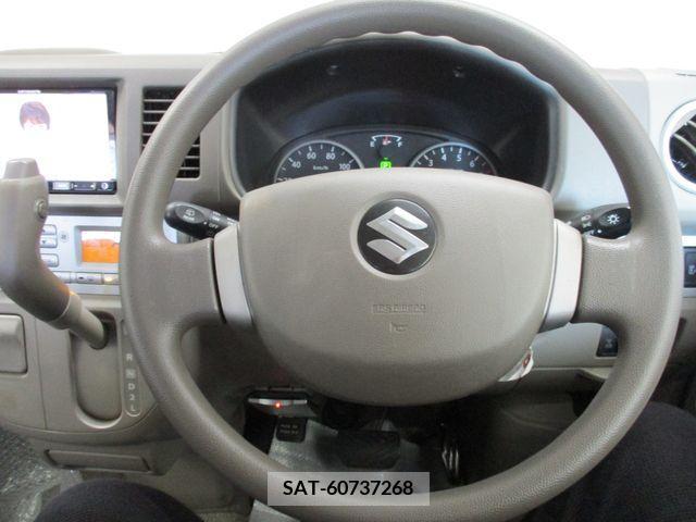 Suzuki EVERY WAGON 2010-12 301782-9