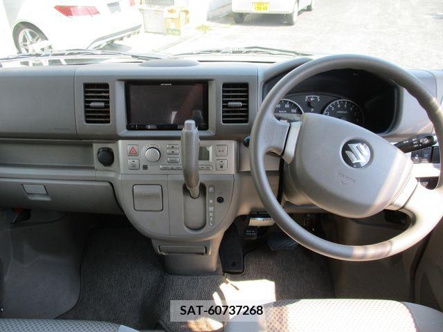 Suzuki EVERY WAGON 2010-12 301782-1
