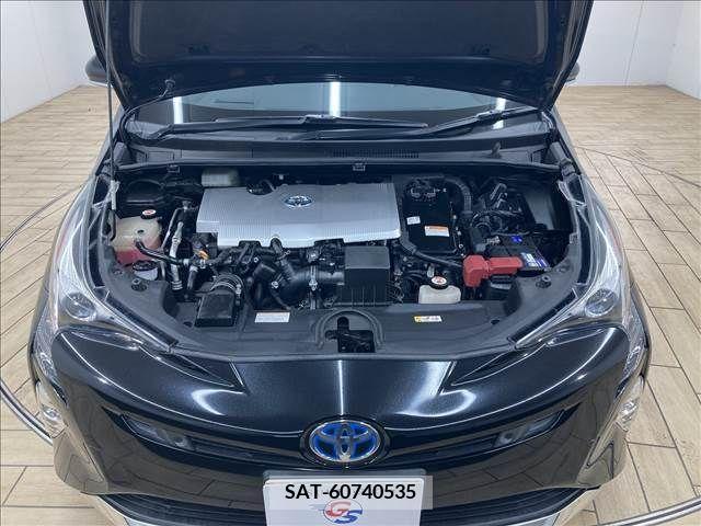 Toyota PRIUS 2017-09 366559-17