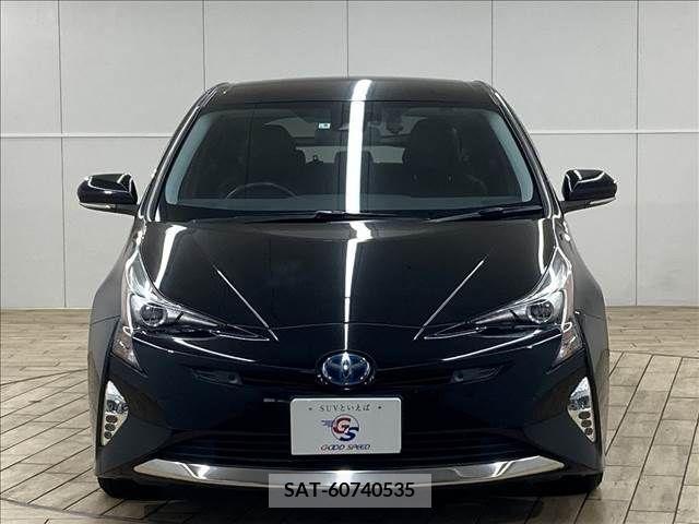 Toyota PRIUS 2017-09 366559-2