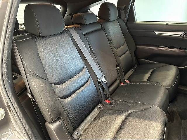 Mazda CX-8 2018-04 13120-9