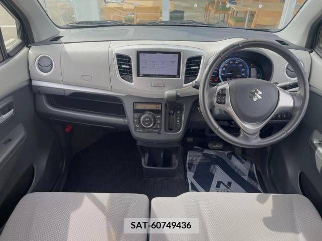 Suzuki WAGON R 2014-11 289880-1