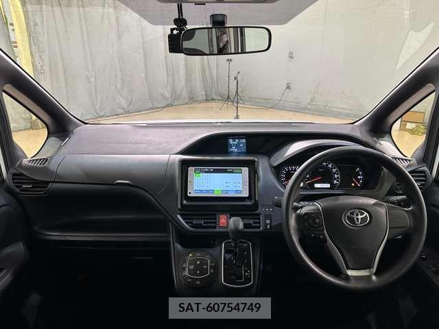 Toyota NOAH 2014-02 279476-19
