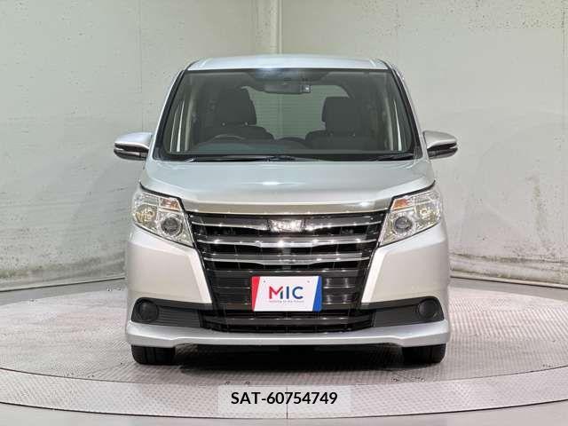 Toyota NOAH 2014-02 279476-6