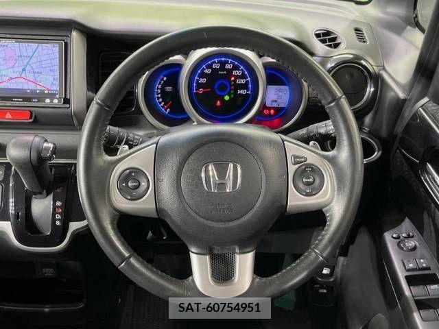 Honda N BOX CUSTOM 2014-10 339977-11