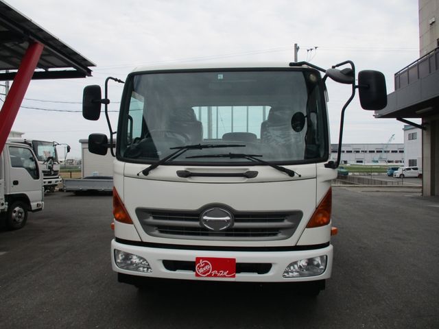 Hino RANGER 2013-11 3307-2