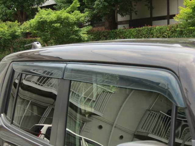 Nissan MOCO 2013-02 8514-17