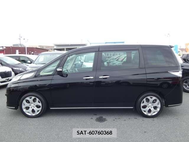 Mazda BIANTE 2012-01 261678-6