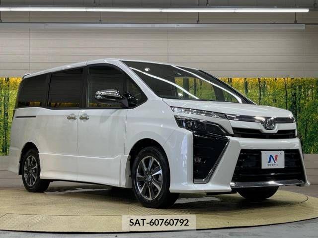 Toyota VOXY 2019-09 370317-17