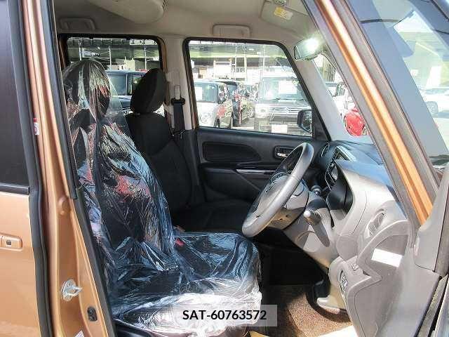 Nissan ROOX 2019-03 323899-8
