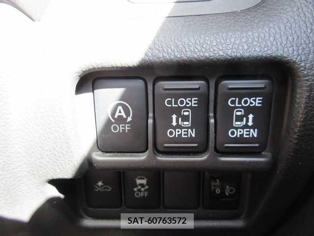 Nissan ROOX 2019-03 323899-6