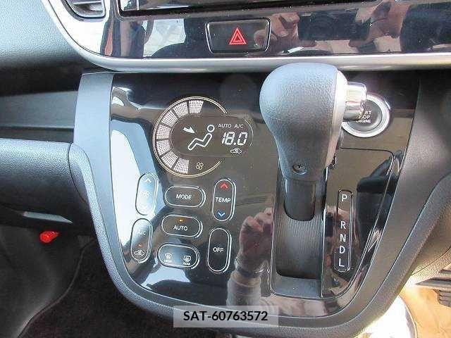Nissan ROOX 2019-03 323899-5