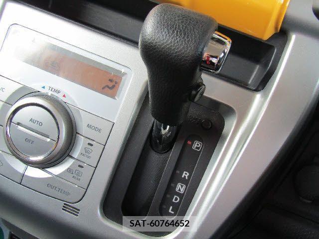 Suzuki HUSTLER 2019-04 391326-19