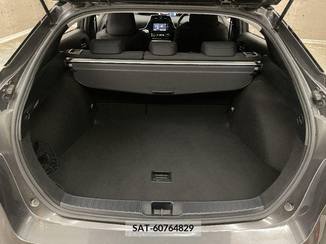 Toyota PRIUS 2017-11 326505-13