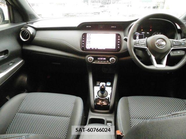 Nissan KICKS 2021-08 362296-10