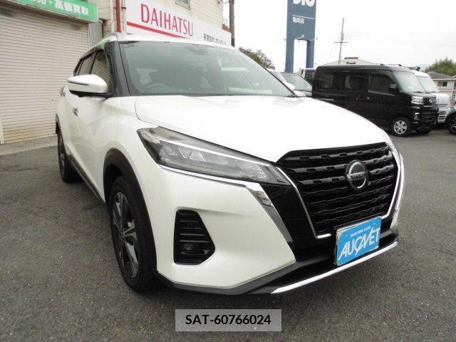 Nissan KICKS 2021-08 362296-3