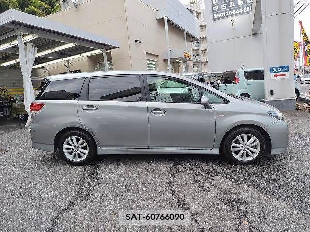 Toyota WISH 2010-07 352443-17