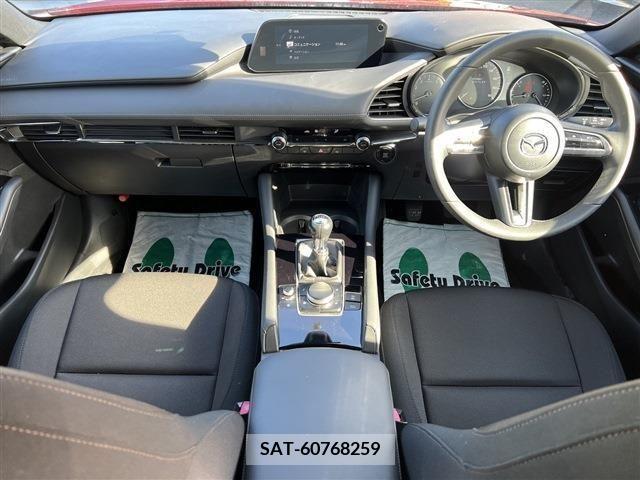 Mazda MAZDA3 2019-08 207706-12