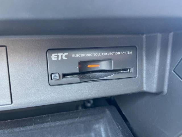 Nissan FUGA 2015-02 9177-8