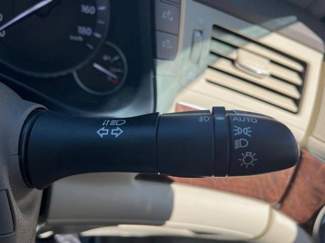Nissan FUGA 2015-02 9177-7