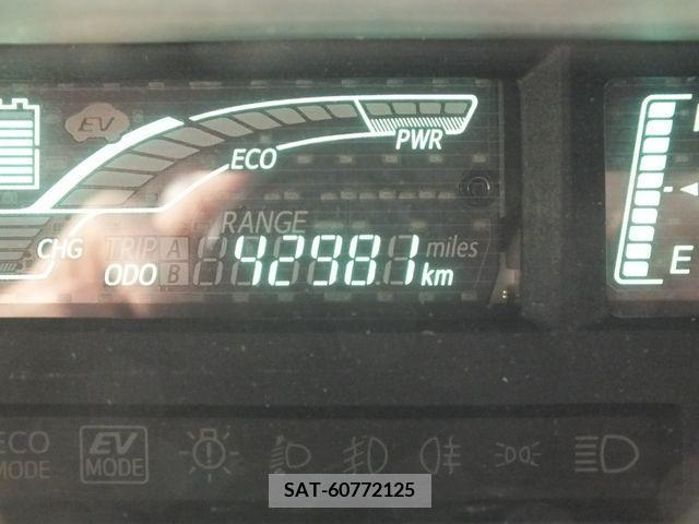 Toyota AQUA 2013-03 206474-16