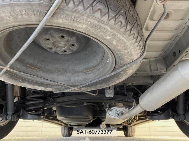 Toyota VELLFIRE 2013-09 369719-19