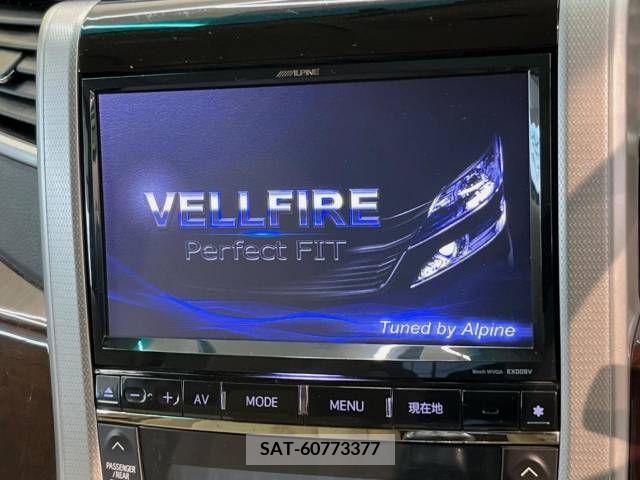 Toyota VELLFIRE 2013-09 369719-2