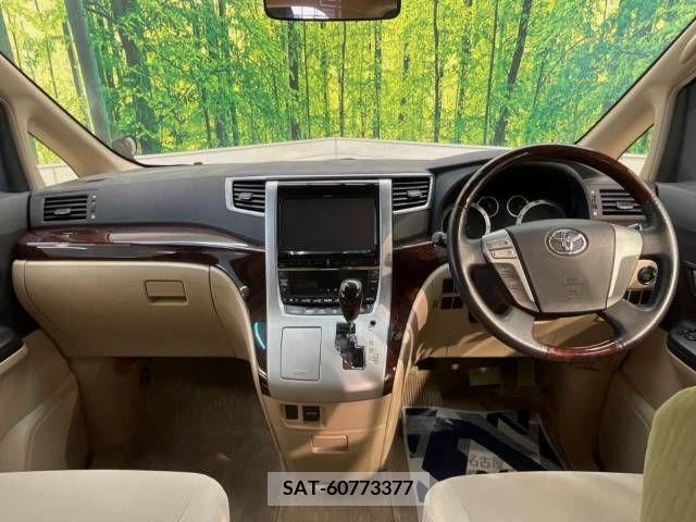 Toyota VELLFIRE 2013-09 369719-1