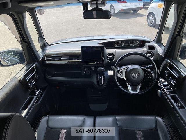 Honda N BOX CUSTOM 2018-11 234679-9