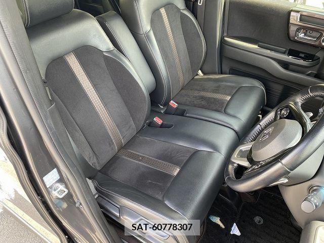 Honda N BOX CUSTOM 2018-11 234679-11