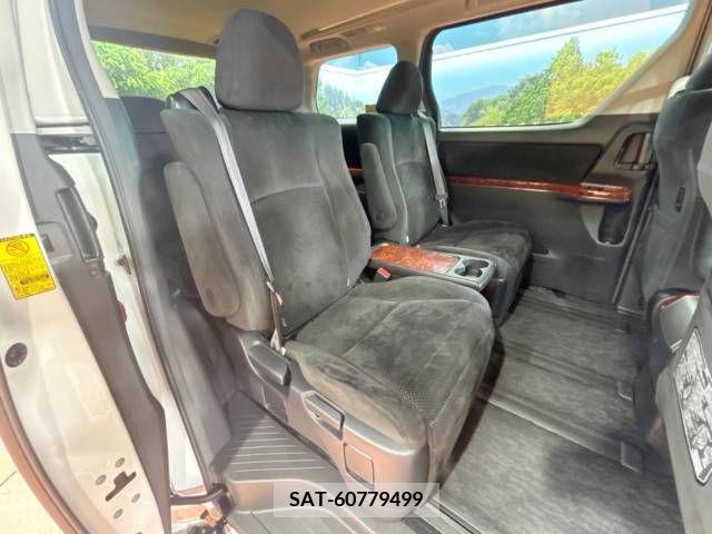 Toyota VELLFIRE 2010-07 379701-8