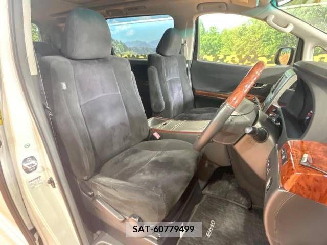Toyota VELLFIRE 2010-07 379701-7