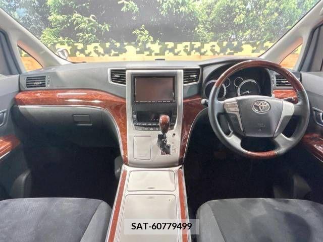 Toyota VELLFIRE 2010-07 379701-1