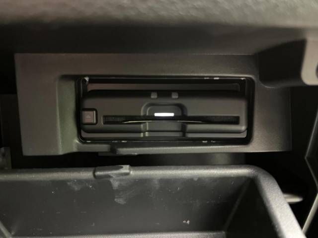 Nissan SERENA 2020-01 5636-7