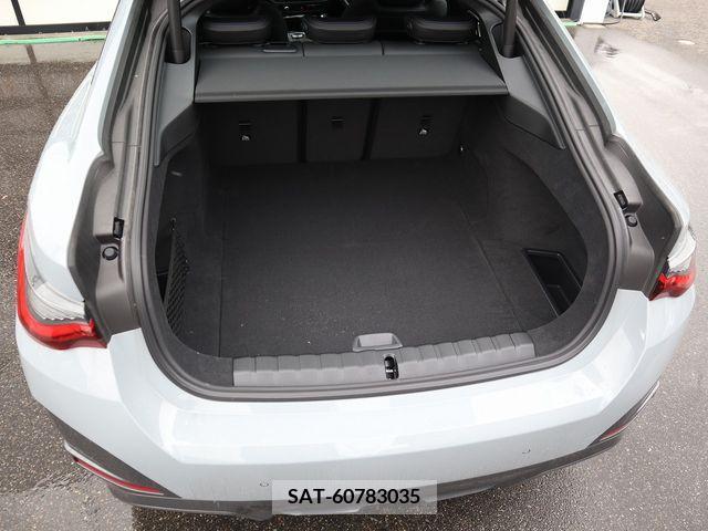 Bmw i4 2023-09 217833-5