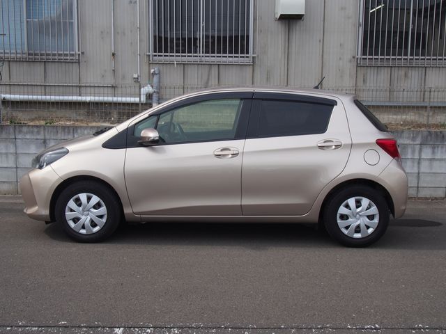 Toyota VITZ 2014-11 2336-18