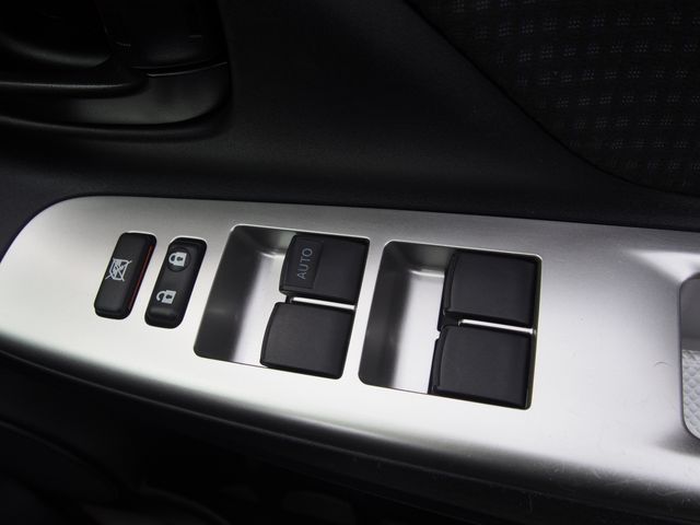 Toyota VITZ 2014-11 2336-15