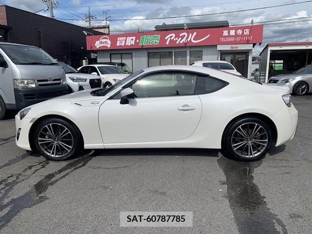 Toyota 86 2015-10 292886-7