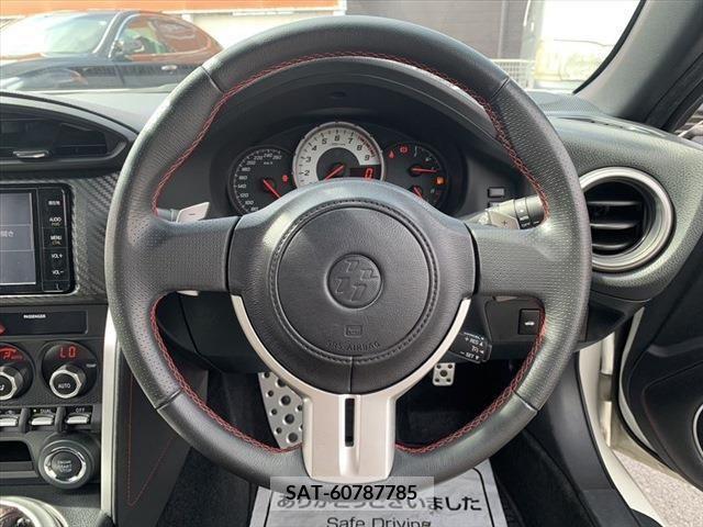 Toyota 86 2015-10 292886-25