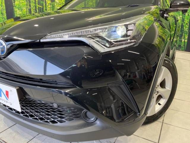 Toyota C-HR 2019-02 181748-13