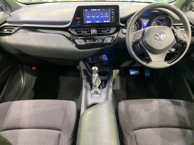 Toyota C-HR 2019-02 181748-1