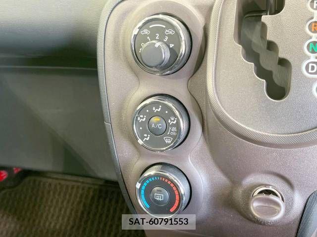 Toyota PORTE 2012-11 313643-4