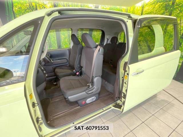 Toyota PORTE 2012-11 313643-3
