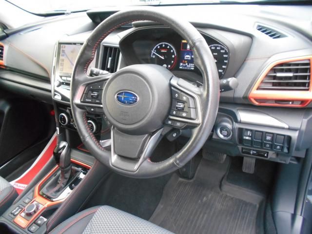 Subaru FORESTER 2018-11 194297-17