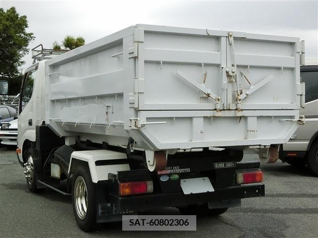 Hino DUTRO 2014-10 386053-6