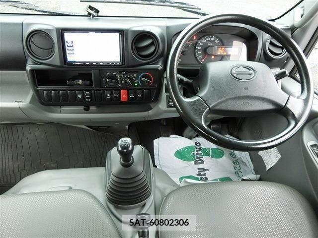 Hino DUTRO 2014-10 386053-21