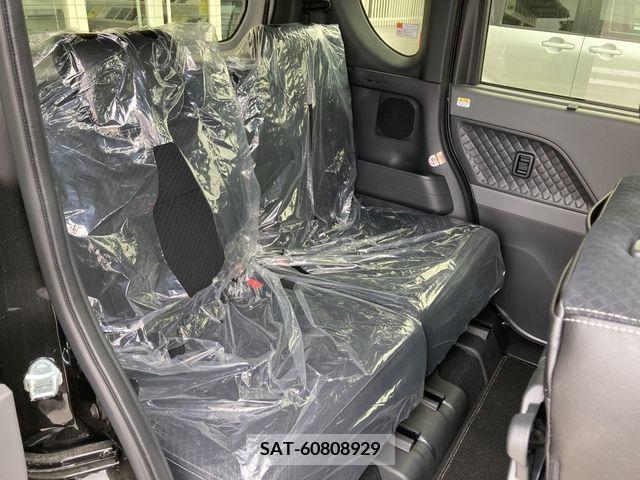 Daihatsu TANTO CUSTOM 2020-10 233546-10