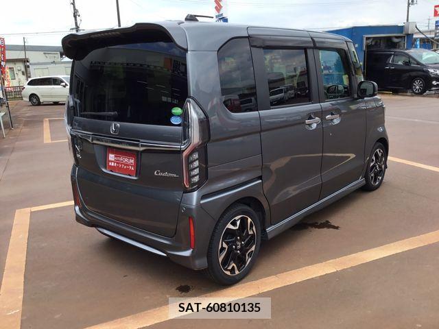 Honda N BOX CUSTOM 2019-10 364801-2