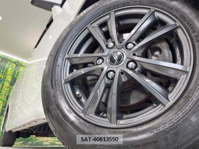 Toyota VOXY 2012-02 380599-14